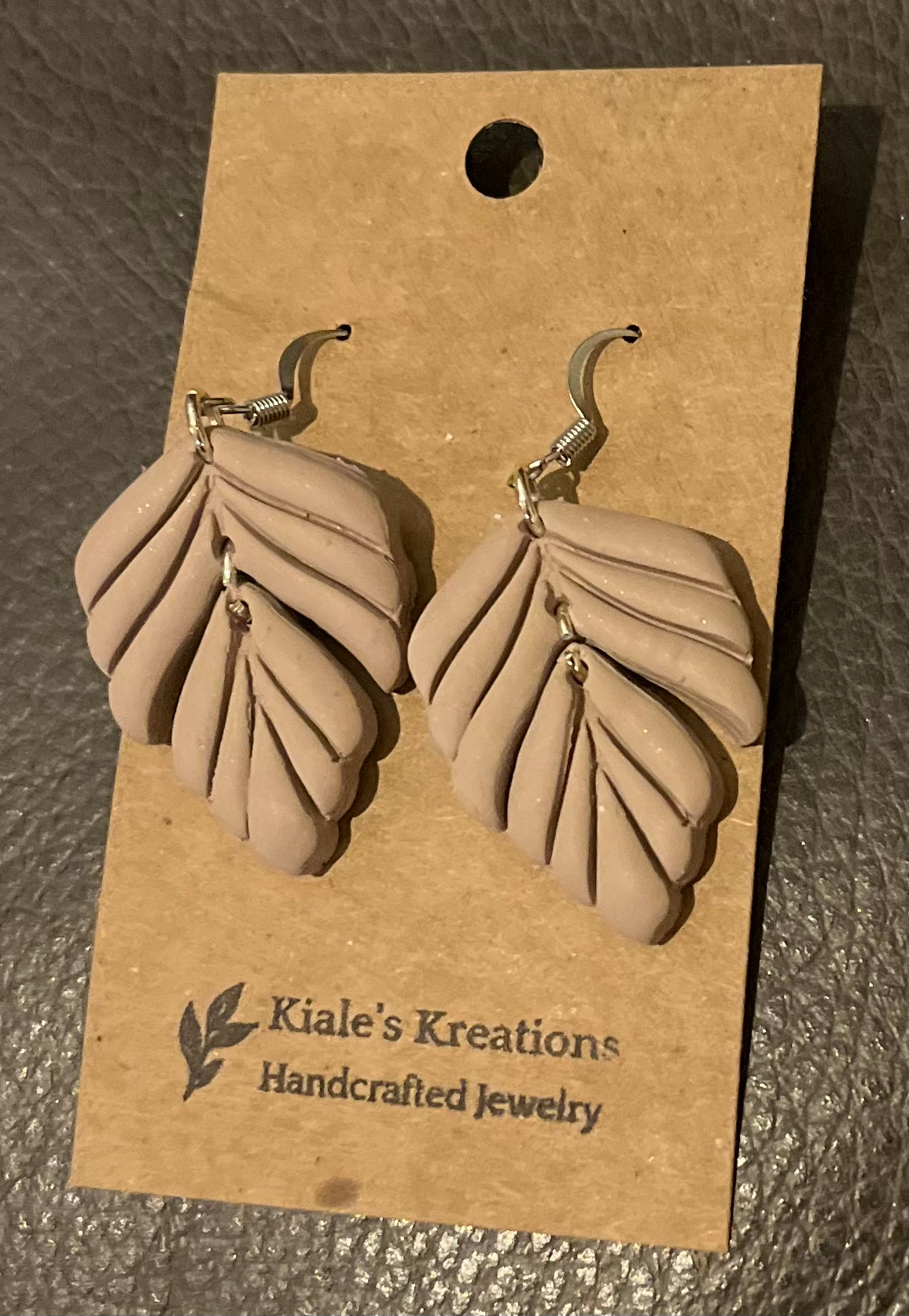 Ivy Earrings Taupe
